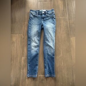 Old Navy Women's Medium Blue Skinny Jeans